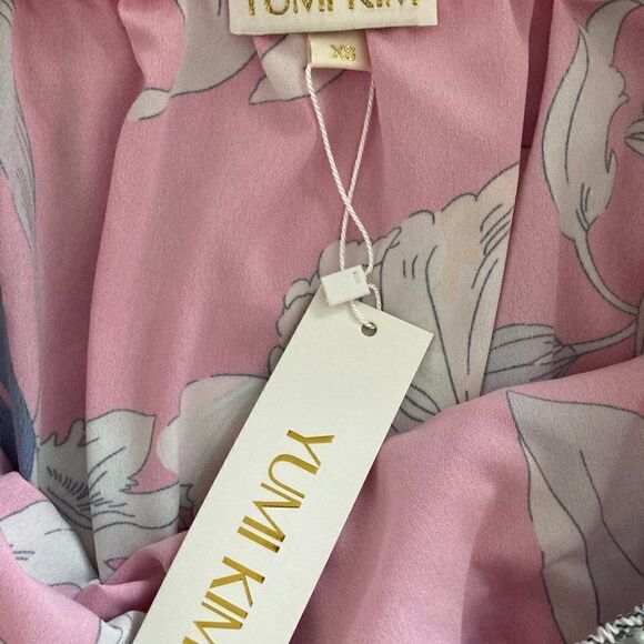 Yumi Kim Eastern Garden Pink Off The Shoulder Romper NWT size XS - Picture 7 of 8